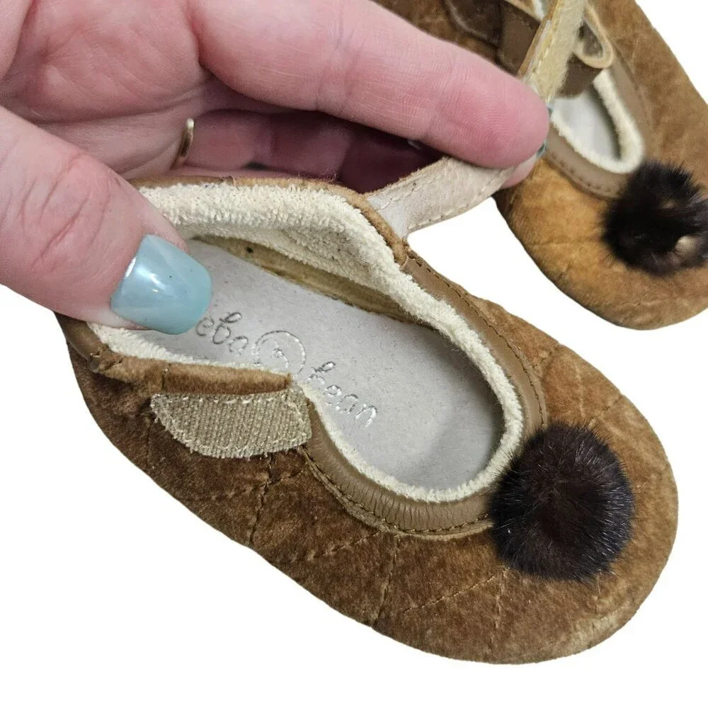Beba Bean Infant‎ Shoes Fur Pom-Poms & Hook-And-Loop Closure 3-6 Months